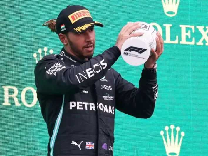 lewis hamilton odds