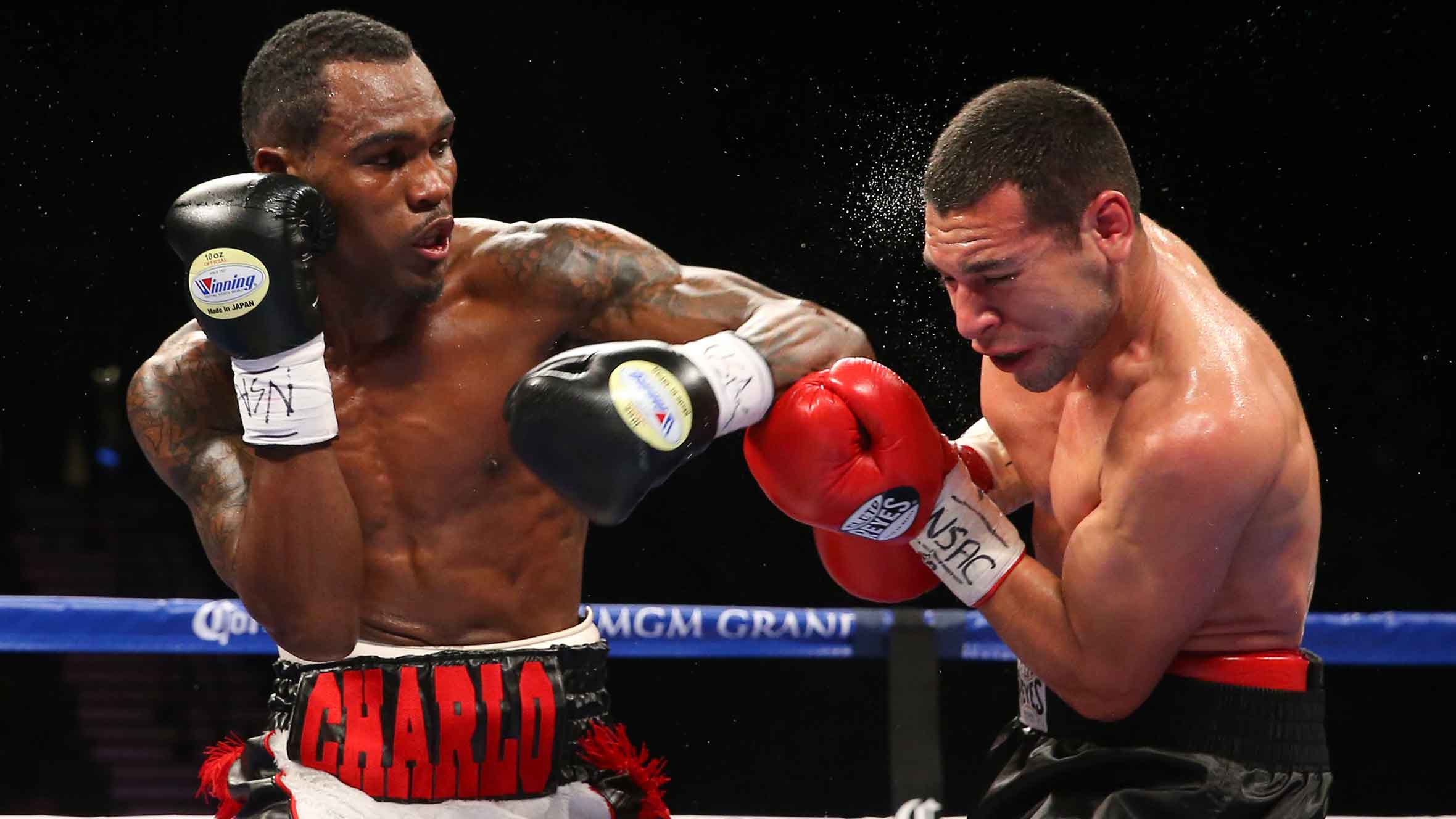 ten-young-boxers-to-beat-mayweather-5--Jermall-Charlo--Junior-Middleweight-