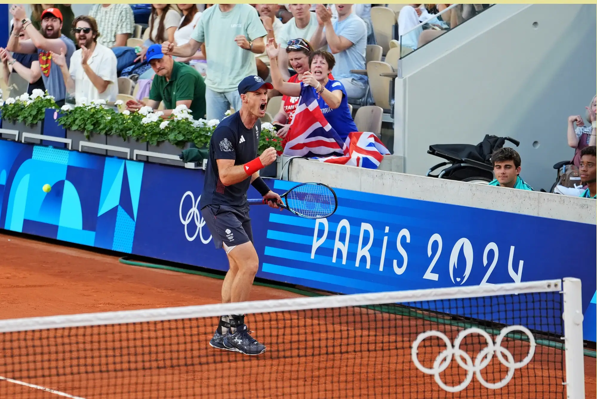 ul 28, 2024; Paris, France; Andy Murray (GBR) and Daniel Evans (GBR) play against Taro Daniel (JPN) and Kei Nishikori (JPN) in the men’s tennis doubles first round during the Paris 2024 Olympic Summer Games at Stade Roland Garros.