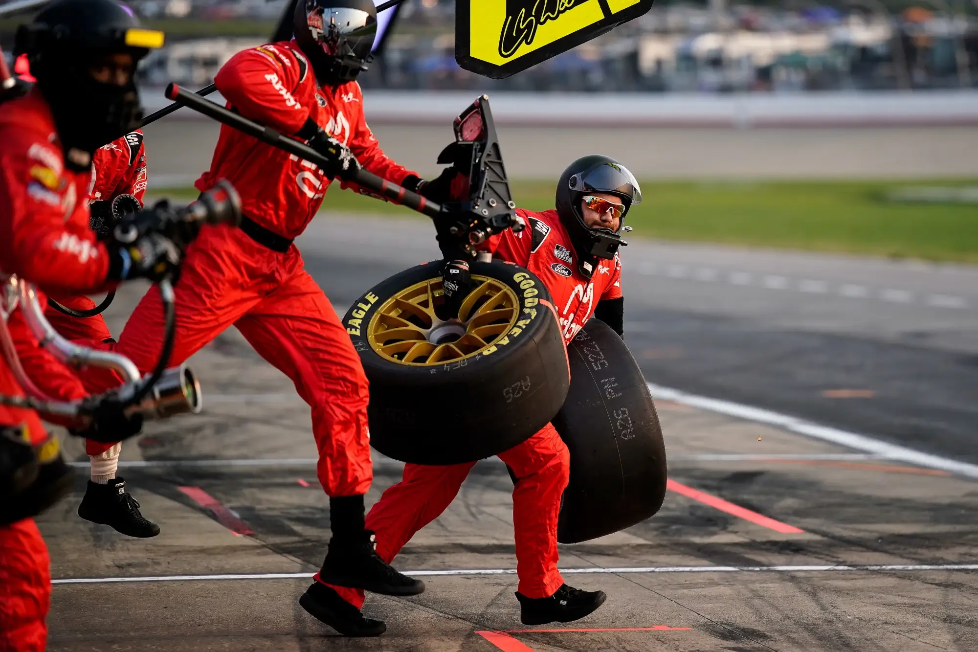 NASCAR Cup Series driver Cody Ware’s pit crew leaps into position during the Cracker Barrel 400 at Nashville Superspeedway in Lebanon, Tenn., Sunday, June 1, 2025.