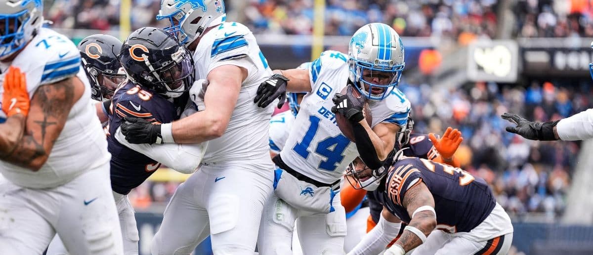 Detroit Lions wide receiver Amon-Ra St. Brown (14) runs against Chicago Bears during the first half at Soldier Field in Chicago, Ill. on Sunday, Dec. 22, 2024.