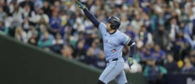 Toronto Blue Jays designated hitter George Springer (4) celebrates after hitting a home run in the third inning against the Seattle Mariners during game three of the ALCS round for the 2025 MLB playoffs at T-Mobile Park