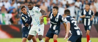 FC Inter Milan forward Marcus Thuram (9) controls the ball CF Monterrey midfielder Jorge Rodriguez (30) defends during the second half during a group stage match of the 2025 FIFA Club World Cup at Rose Bowl Stadium.