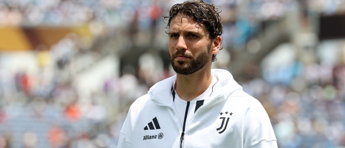 Juventus FC midfielder Manuel Locatelli (5) during warmups before a group stage match of the 2025 FIFA Club World Cup at Camping World Stadium