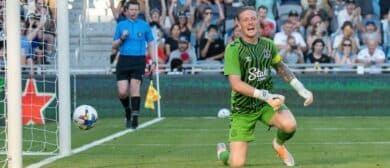 Everton goalkeeper Jordan Pickford (1) reacts to Minnesota United midfielder Emanuel Reynoso (not pictured) scoring on a penalty kick in the first half at Allianz Field.