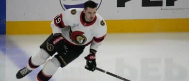 Ottawa Senators right wing Drake Batherson (19) warms up before a game against the Chicago Blackhawks at United Center.