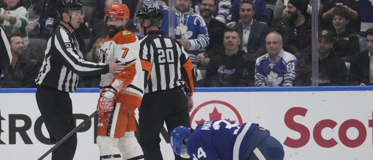 Anaheim Ducks defenseman Radko Gudas (7) looks at an injured Toronto Maple Leafs forward Auston Matthews (34) after he delivered a knee on knee hit during the second period at Scotiabank Arena
