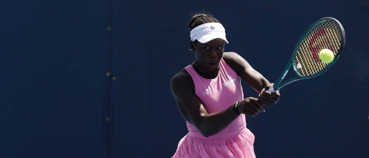 Victoria Mboko (CAN) hits a backhand against Mirra Andreeva (not pictured) on day 7 of the 2026 Miami Open at Hard Rock Stadium.