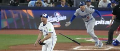 Toronto Blue Jays pitcher Max Scherzer (31) reacts after Los Angeles Dodgers first baseman Freddie Freeman (5) hits a single in the fourth inning during game seven of the 2025 MLB World Series at Rogers Centre.