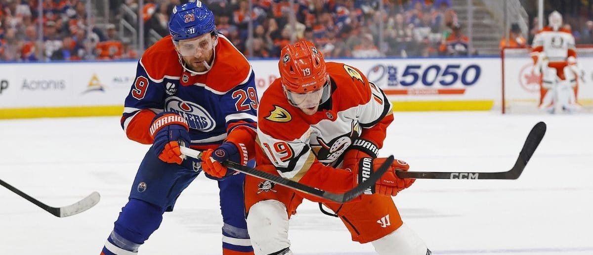 Edmonton Oilers forward Leon Draisaitl (29) and Anaheim Ducks forward Alex Killorn (17) battle for a loose puck during the second period in game two of the first round of the 2026 Stanley Cup Playoffs at Rogers Place.