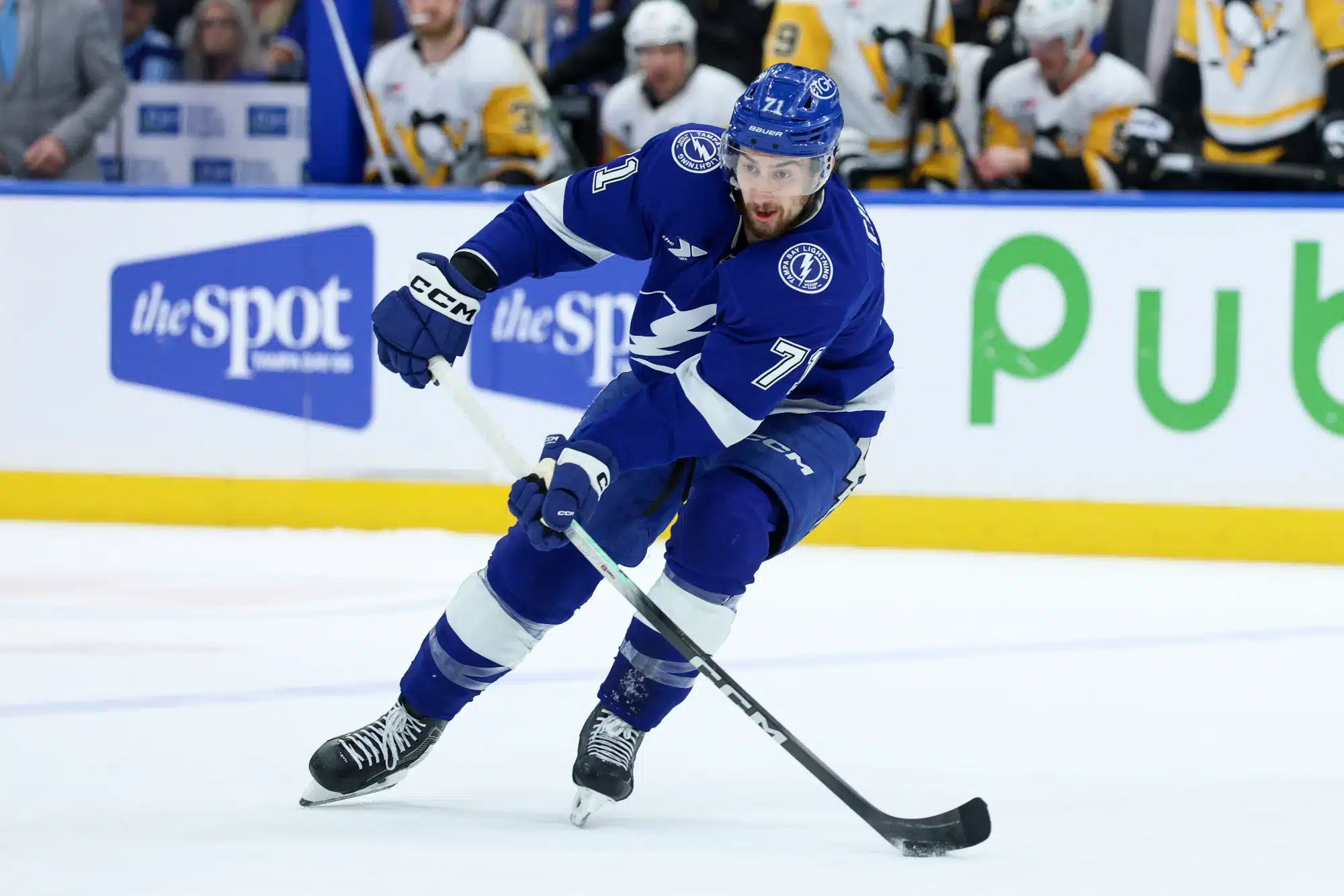 Apr 2, 2026; Tampa, Florida, USA; Tampa Bay Lightning center Anthony Cirelli (71) controls the puck against the Pittsburgh Penguins in the first period at Benchmark International Arena.