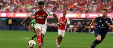 Arsenal forward Gabriel Jesus (9) controls the ball during the second half against the Manchester United at SoFi Stadium