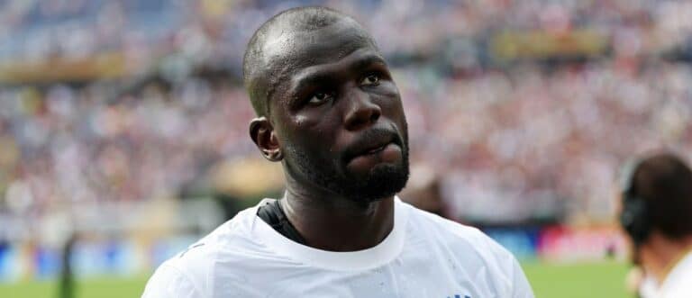 Al Hilal FC defender Kalidou Koulibaly (3) reacts after the game against Fluminense FC during a quarterfinal match of the 2025 FIFA Club World Cup at Camping World Stadium
