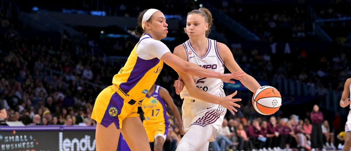 Los Angeles Sparks vs Toronto Tempo, Laura Juskaite, Dearica Hamby