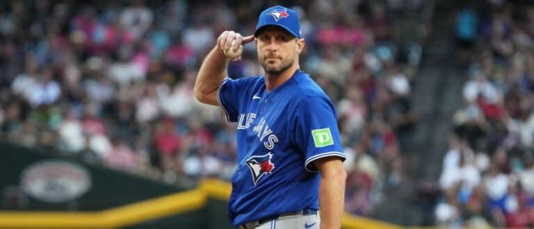 Toronto Blue Jays pitcher Max Scherzer (31) reacts against the Arizona Diamondbacks in the fifth inning at Chase Field.