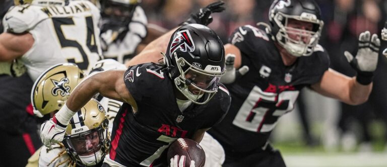 Bijan Robinson, 2025 NFL Season, Atlanta Falcons