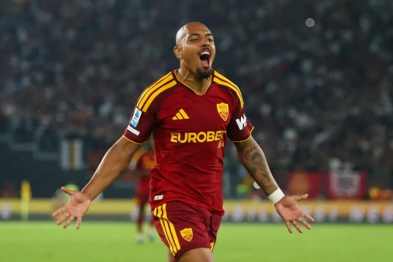 Donyell Malen celebrates a goal after breaking another Serie A goal-scoring record: 17 goals in 19 Serie A games in 2026