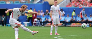 Norway v England - Miami Stadium, Miami Gardens, Florida, U.S. - July 11, 2026 England's Harry Kane shoots at goal from a free kick IMAGN IMAGES via Reuters/Sam Navarro