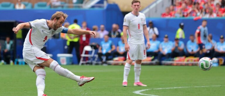 Norway v England - Miami Stadium, Miami Gardens, Florida, U.S. - July 11, 2026 England's Harry Kane shoots at goal from a free kick IMAGN IMAGES via Reuters/Sam Navarro